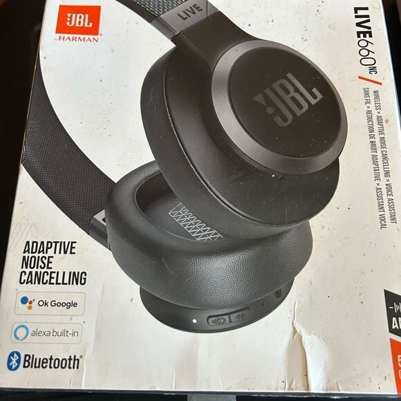 JBL Live 660NC Wireless Headphones - Picture 1 of 3